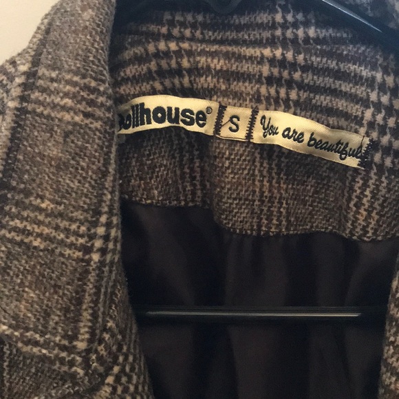 Dollhouse Blazer - Picture 2 of 5